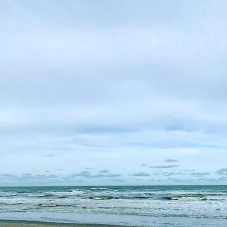 Apartment In Nieuwpoort With Sea View